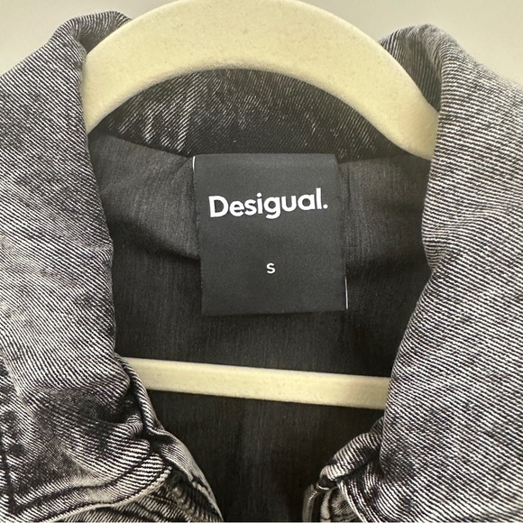 Denim Jacket BY Desigual size XS NEW WITH TAGS - Picture 5 of 8